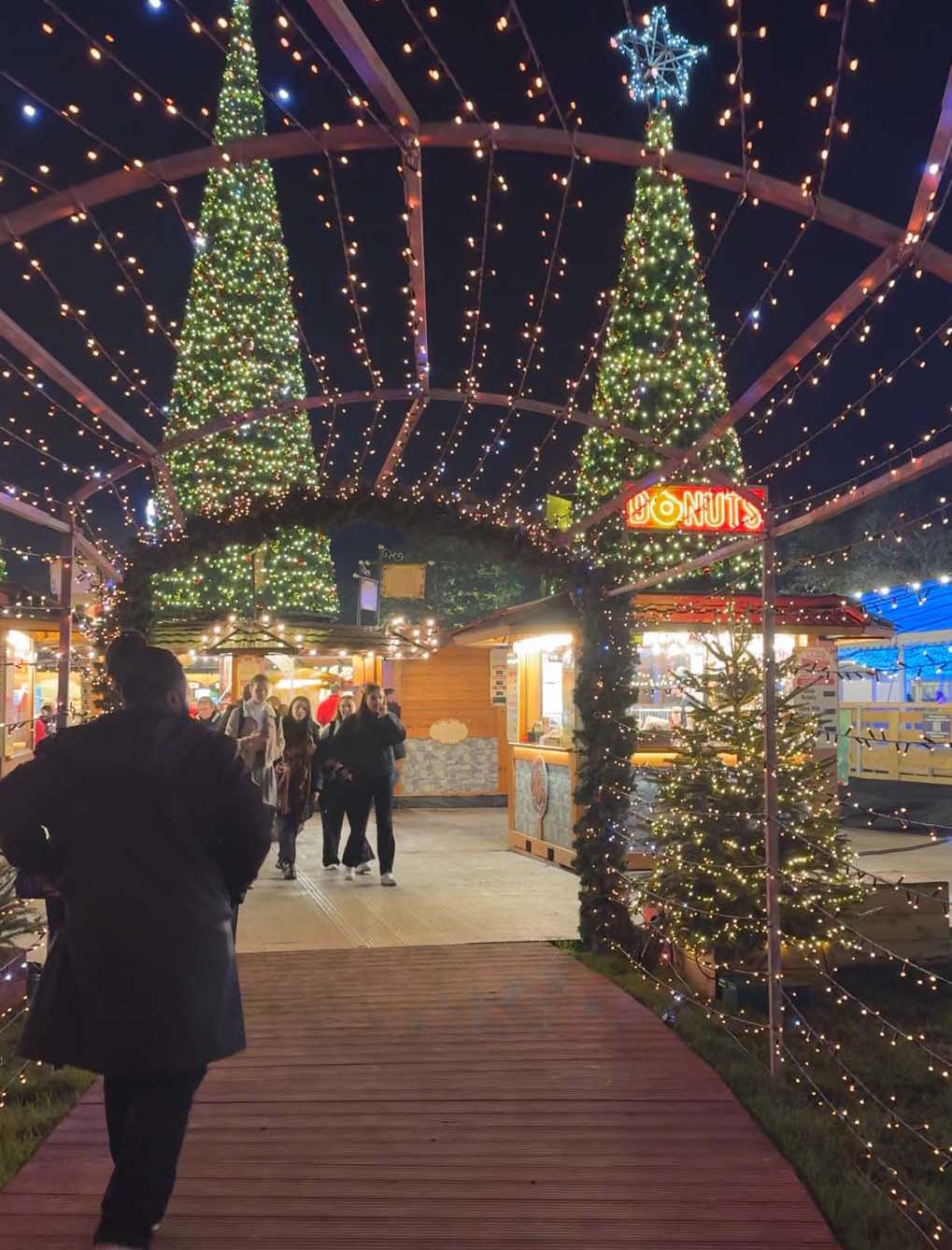 Christmas lights and stalls at Winter Wonderland.